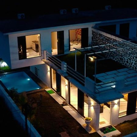 Platinum Villa 3Bhk โลนาวาลา ภายนอก รูปภาพ