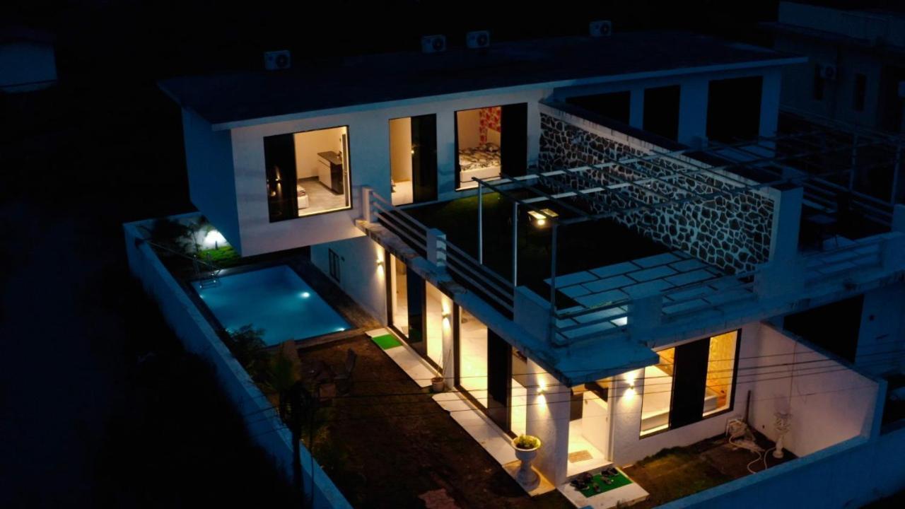Platinum Villa 3Bhk โลนาวาลา ภายนอก รูปภาพ