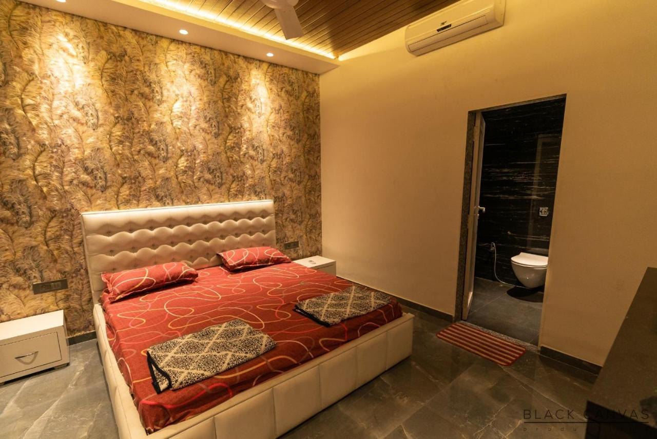Platinum Villa 3Bhk โลนาวาลา ภายนอก รูปภาพ